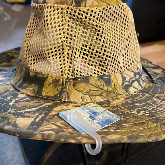 Other - NWT style and fashion  hat. Unisex